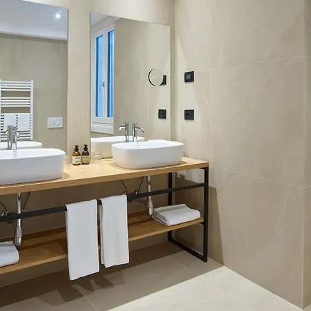 Residenza Manci 44 By America * Trento